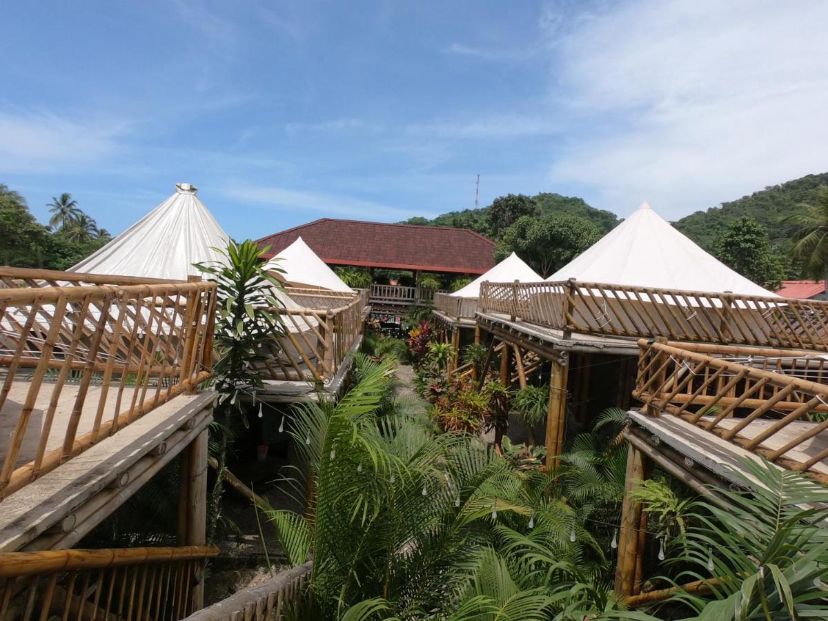 Glamping Due Amici Ξενοδοχείο Palomino Εξωτερικό φωτογραφία