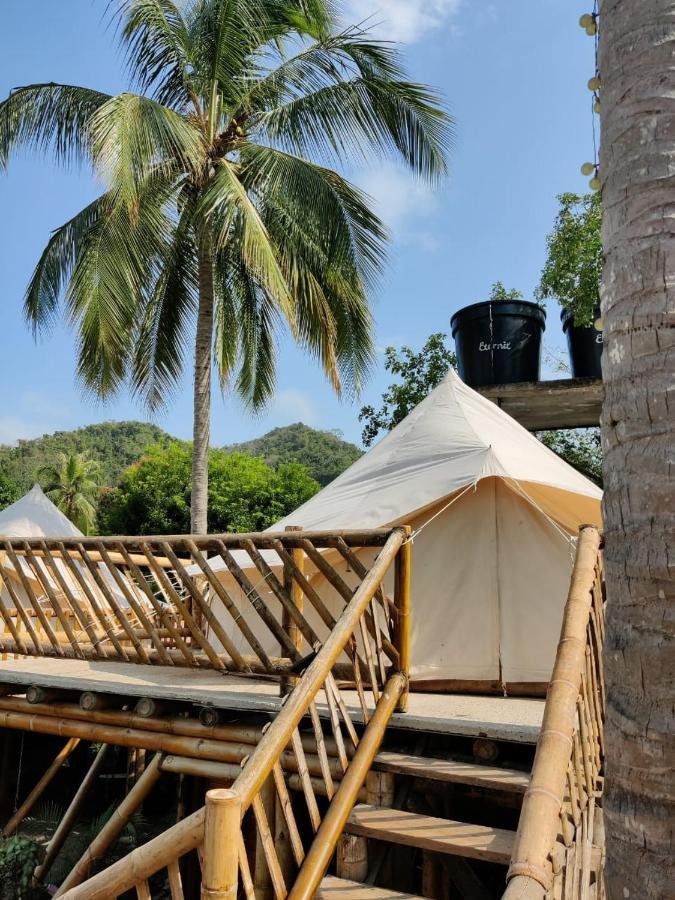 Glamping Due Amici Ξενοδοχείο Palomino Εξωτερικό φωτογραφία