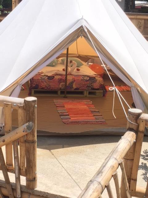 Glamping Due Amici Ξενοδοχείο Palomino Εξωτερικό φωτογραφία