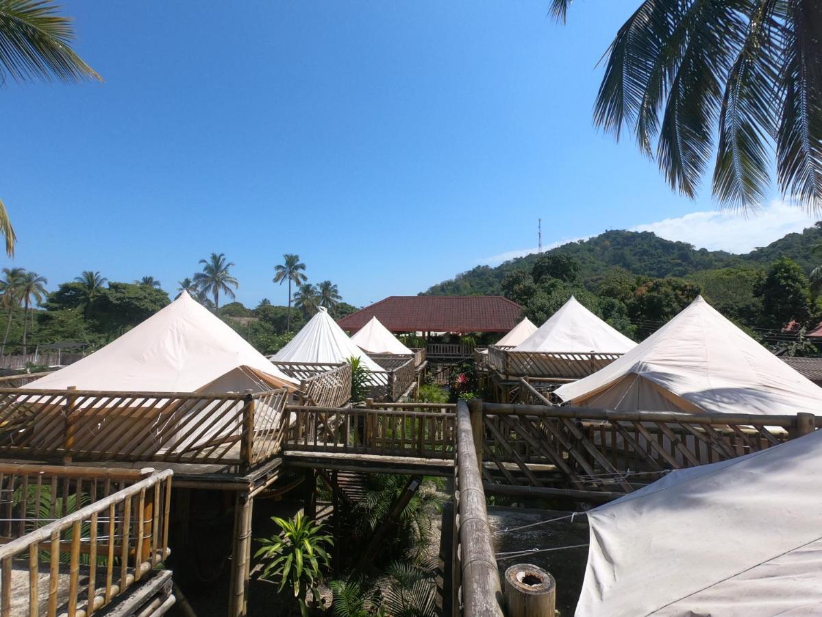 Glamping Due Amici Ξενοδοχείο Palomino Εξωτερικό φωτογραφία